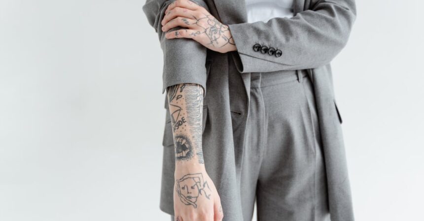 découvrez une collection inspirante de tatouages pour le bras, alliant créativité et style pour sublimer votre peau.