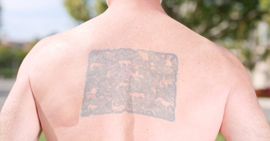 découvrez la signification du tatouage aigle, un symbole de liberté, de puissance et de courage, souvent choisi pour exprimer la force intérieure et l'indépendance.