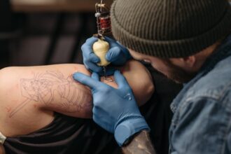 découvrez les tendances de tatouages avant-bras pour femmes, alliant style, créativité et motifs uniques pour sublimer votre peau.