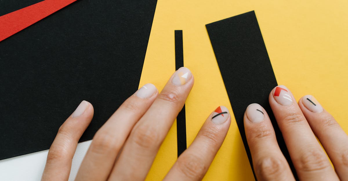 découvrez des idées créatives de nail art vert pour sublimer vos ongles avec élégance et originalité. inspirez-vous de designs tendance et faciles à réaliser.