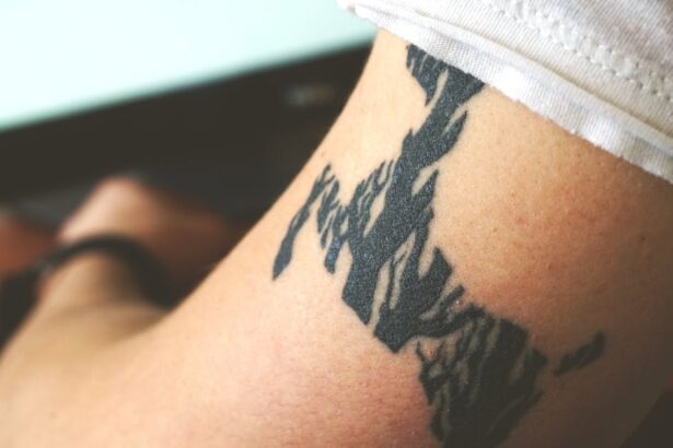 découvrez hell tattoo, votre salon de tatouage pour des créations uniques et audacieuses. artistes passionnés, designs personnalisés pour exprimer votre style avec originalité.