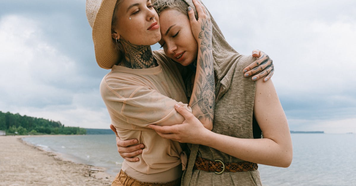 découvrez des tatouages inspirés par la tristesse, des designs profonds et émouvants qui racontent des histoires poignantes à travers l'art corporel.