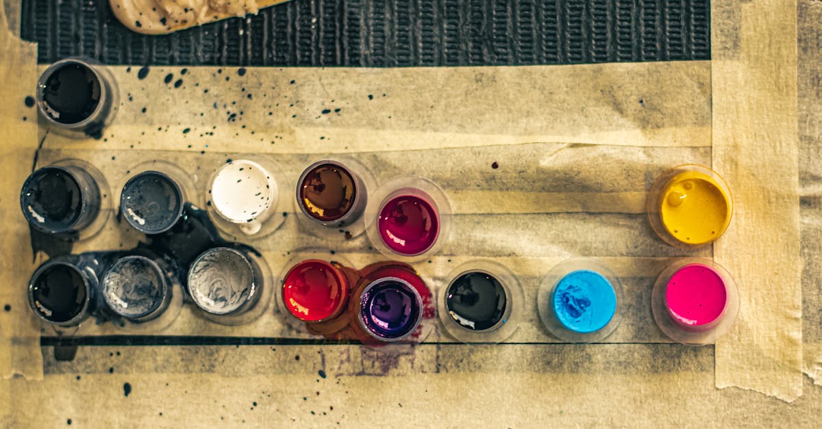 découvrez une large palette de couleurs pour tatouages, des teintes vibrantes aux nuances délicates, pour un tatouage unique et personnalisé.